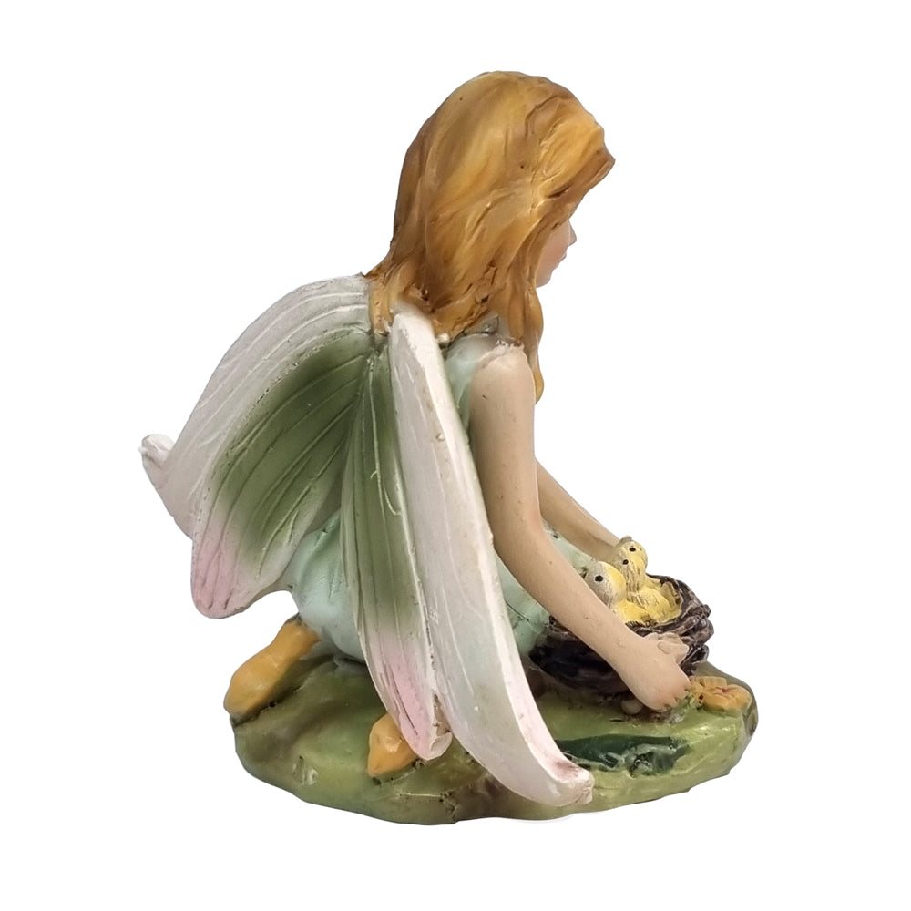 Fairy Jade with Baby Birds