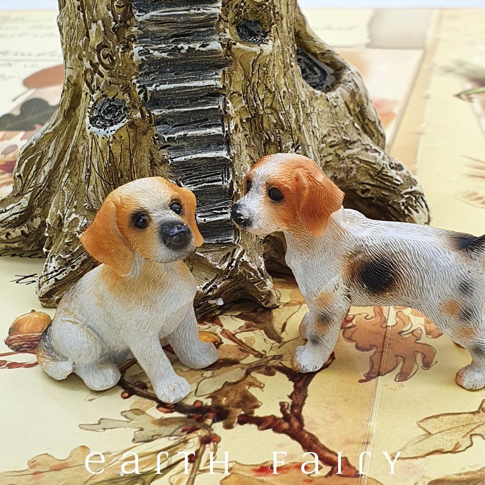 Beagle - Set of 2 | Fairy Garden Animals &amp; Miniatures - Australia | Earth Fairy