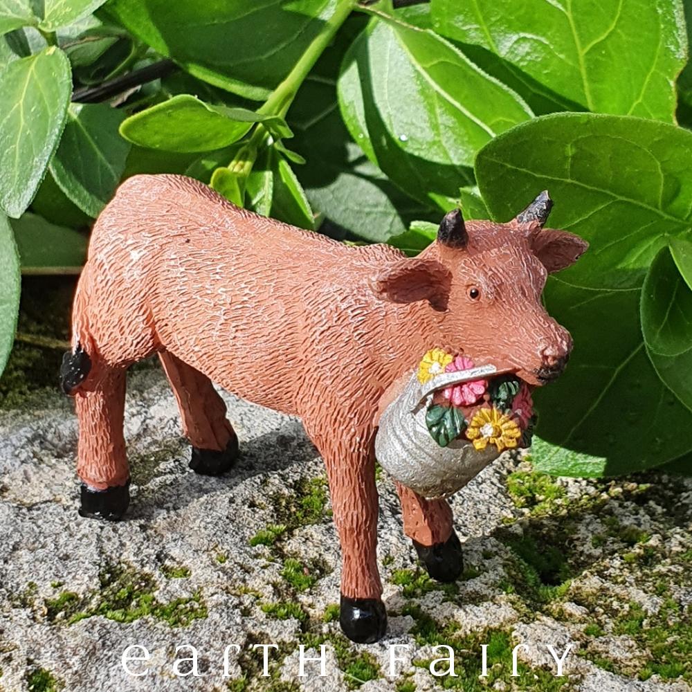 Elsie the Calf, from The Wild Ones miniature animal collection by Earth Fairy