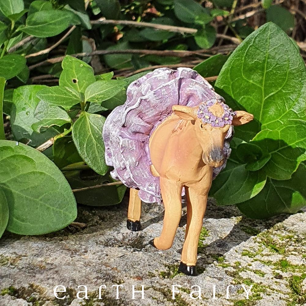 Patti the Pony, from The Wild Ones Animal Figurine Collection by Earth Fairy